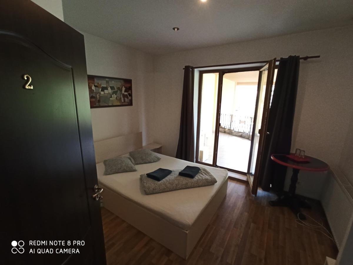 Hotel Quik Braszów Zewnętrze zdjęcie