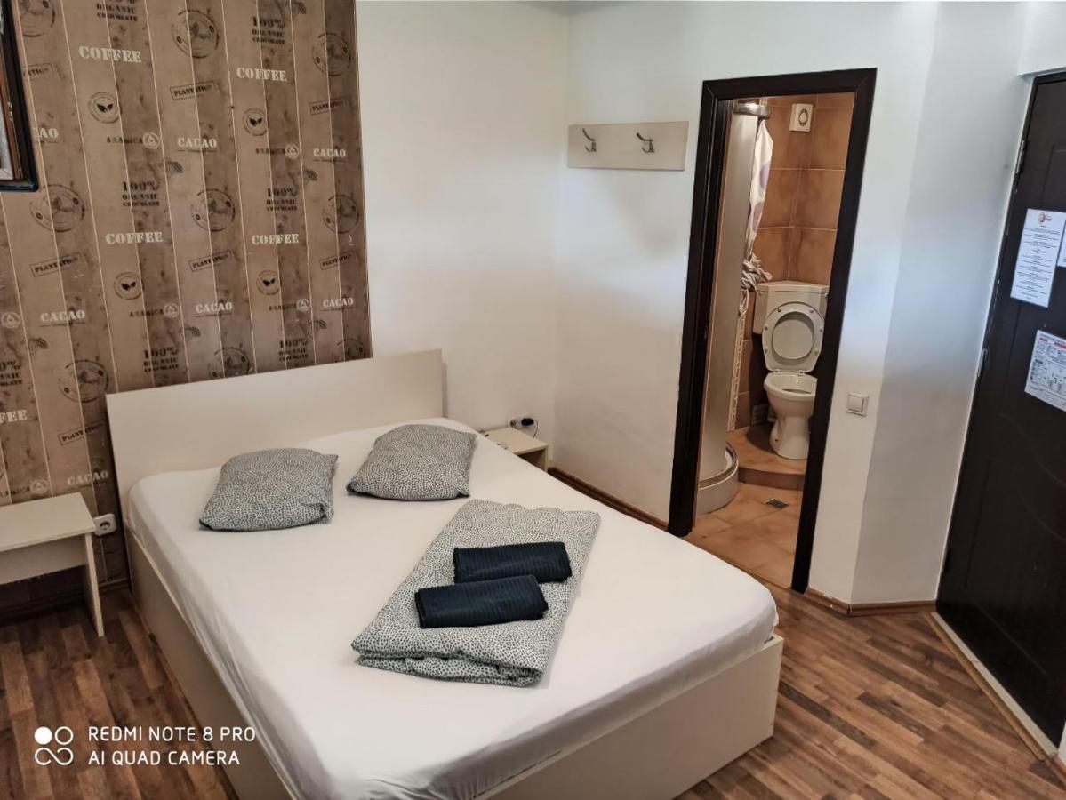Hotel Quik Braszów Zewnętrze zdjęcie