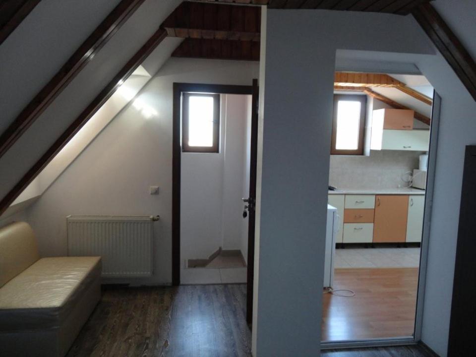 Hotel Quik Braszów Zewnętrze zdjęcie